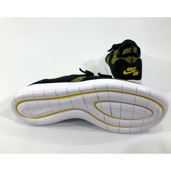 Nike Air Women Sock Racer Flyknit Shoe 896447-003 - Picture 2 of 8